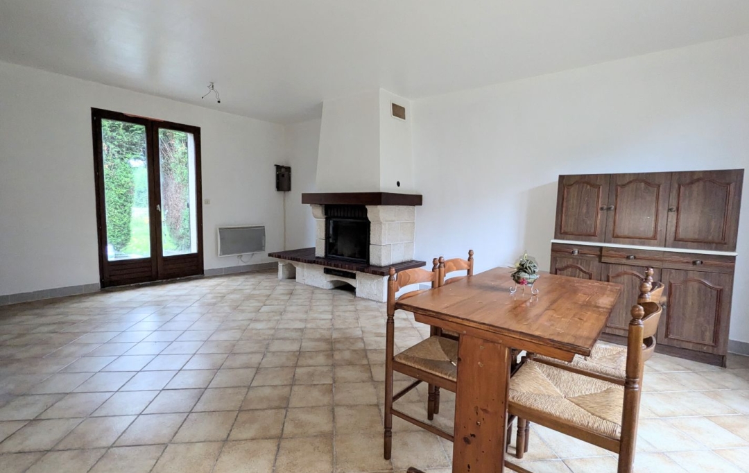 COEUR IMMOBILIER : Maison / Villa | SAINT-JULIEN-DE-LA-LIEGUE (27600) | 103 m2 | 153 000 € 