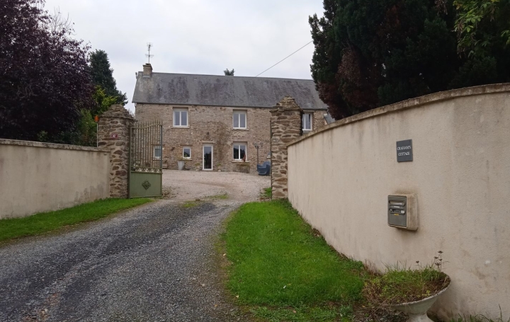 Domaine   CAHAGNES  283 m2 450 000 € 